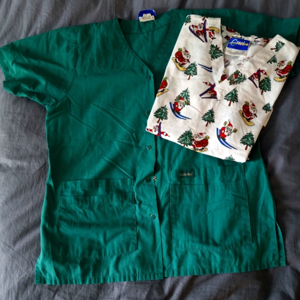 Scrub top set